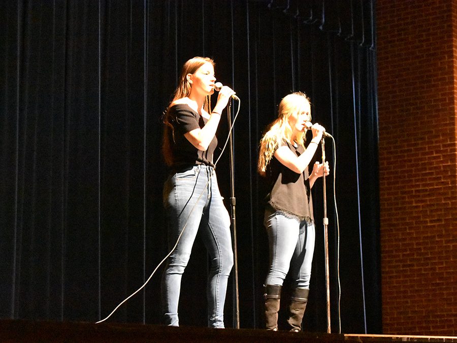 The first to preform were seniors Kassidy and Madison Boltwood. 