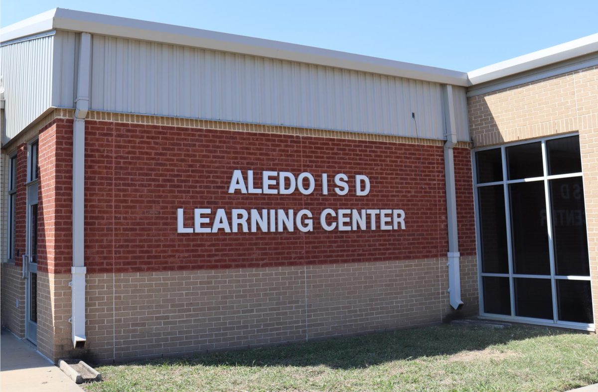 The front sign of the learning center. Photo was taken 10/03/24. Taken during the middle of the day with contributions from Allie Stephens 